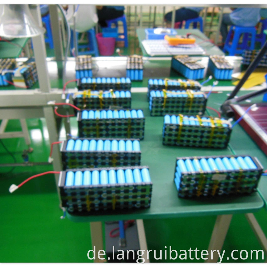 14,8 V 4400mah lifepo4 18650 wiederaufladbare Batterie